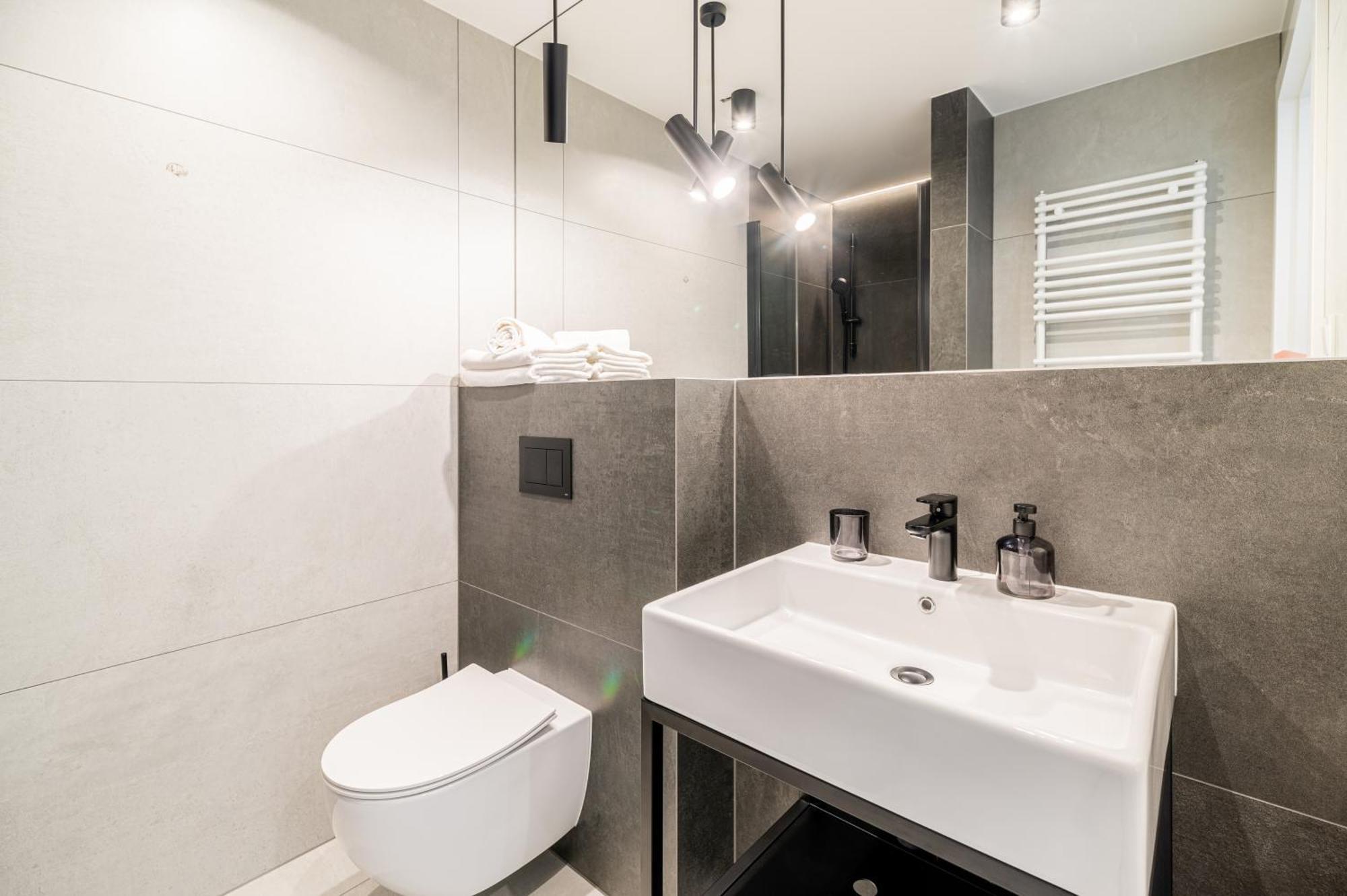 Apartment Nadmorski Loft Port - 750 M Od Plazy Kolobrzeg